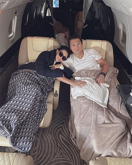 Naik Private Jet, Syahrini 'Mudik' ke Kampung Halaman Reino Barack di Tokyo