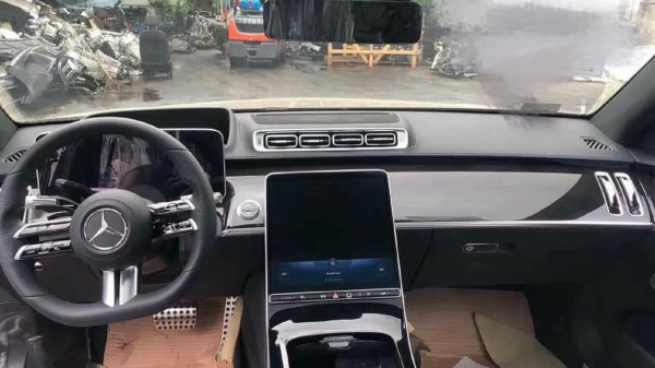 Waspada Tesla, Mercedes-Benz Siapkan Layar Sentuh Hiper