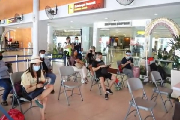 Tiba di Bandara Ngurah Rai, 6 Penumpang Positif COVID-19