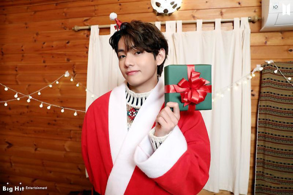 V BTS Ulang tahun, Dapat Gelar 'Captain Korea' dari Suga dan 5 Bakat Tak Terduga