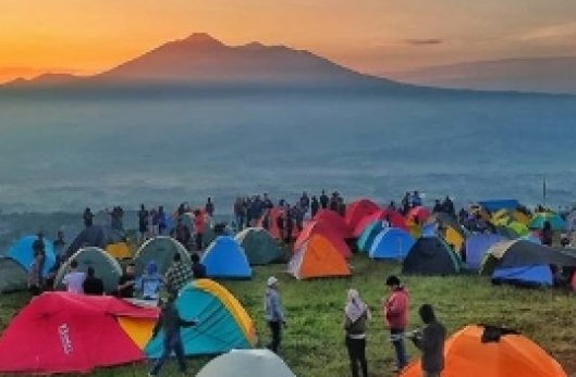 5 Tempat Wisata di Bogor Ini Cocok untuk Berkemah Bersama Keluarga