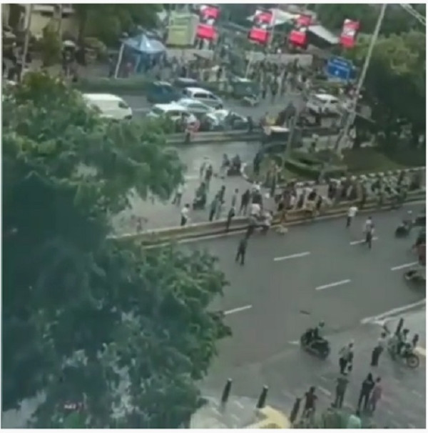 Viral Video Tawuran Warga di Salemba Raya, Kapolsek Senen: Itu Satu Lawan Satu