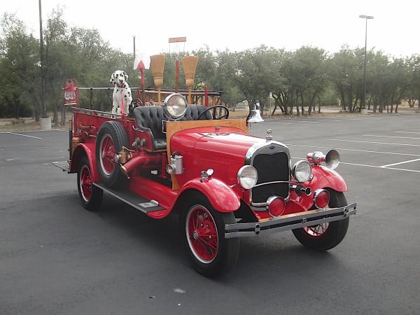 Keren, Ford AA Kuno Lansiran 1928 Ini Dijadikan Truk Damkar Blambir!