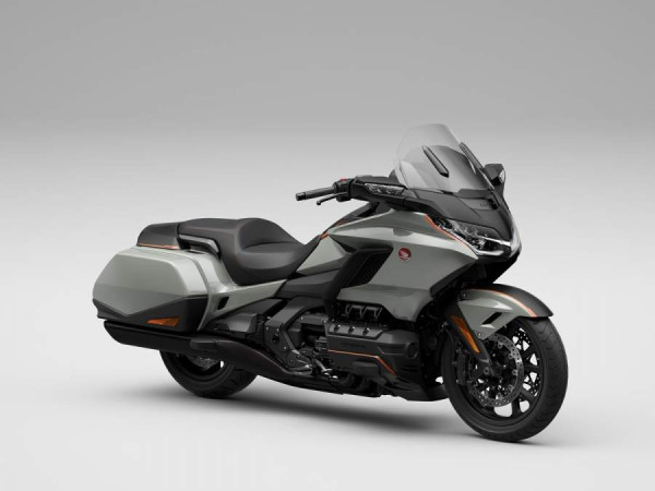 Makin Keren, Honda GL1800 Gold Wing Baru Dapat Speaker Baru