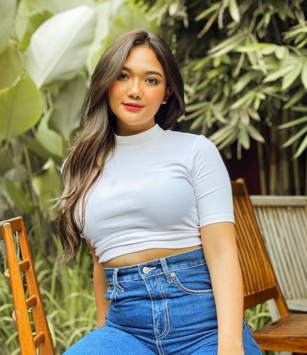 Dibilang Gemuk Warganet, Begini Kata Marion Jola