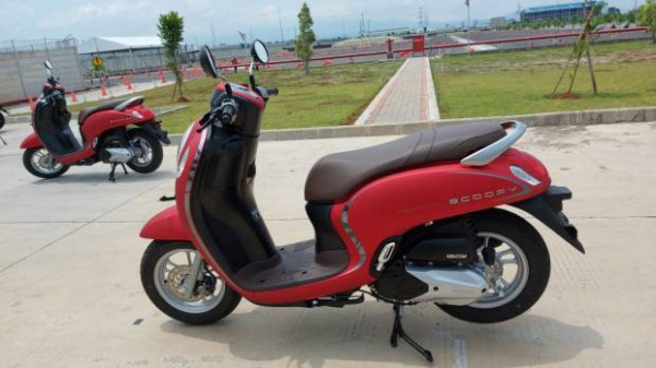 Harga Motor Matic Baru Januari 2021, Paling Murah Rp15 Jutaan