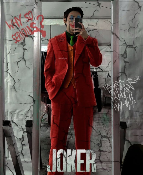 11 Meme Kocak V BTS dengan Jas Kuning Mentereng
