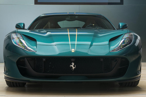 Ferrari Tailor Made Bikin Mobil yang Warnanya Tak Ferrari Banget