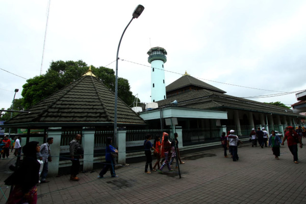 Daendels dan Denyut Wisata Religi di Jawa Timur