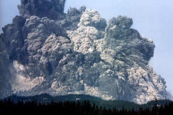 8 Ledakan Terdahsyat Dalam Sejarah, Letusan Gunung Tambora Paling Menggelegar