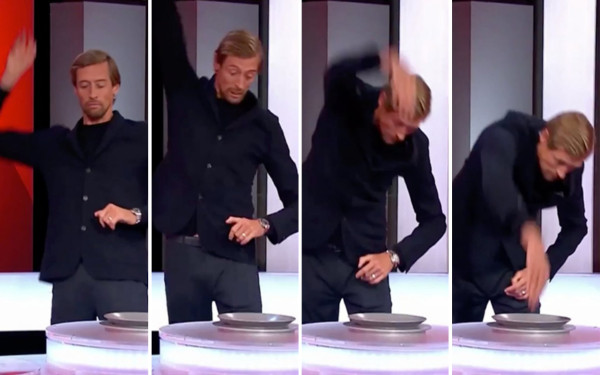 Bikin Liverpool Bentrok MU di Piala FA, Peter Crouch Terancam Bakal Dibunuh Mertua