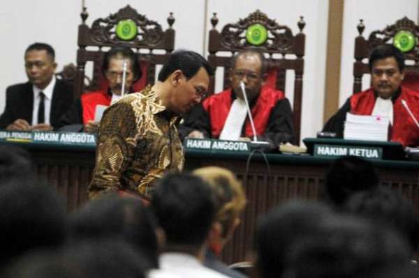 Lagi-lagi Ahok, Mantan Gubernur DKI Jakarta yang Kerap Menuai Kontroversi