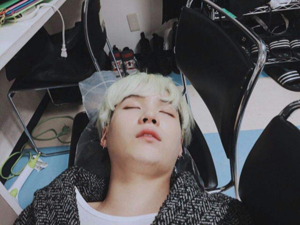 V BTS dan Suga Ungkap Alasan Sikap Mereka Kini Berubah