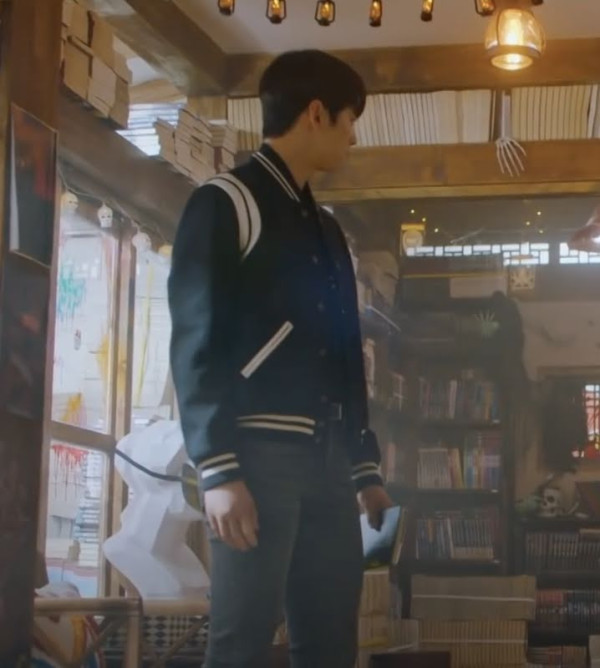 Dikritik Penonton, Ini Harga Outfit Mahal Cha Eun-Woo sebagai Suho dalam