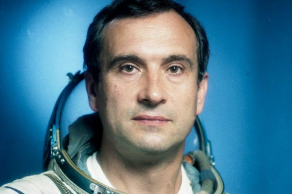10 Misi Astronot Terlama di Luar Angkasa, Rekor Dipegang Valery Polyakov