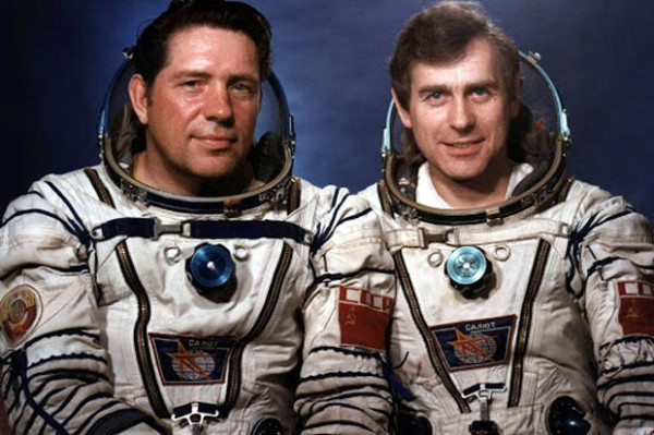 10 Misi Astronot Terlama di Luar Angkasa, Rekor Dipegang Valery Polyakov