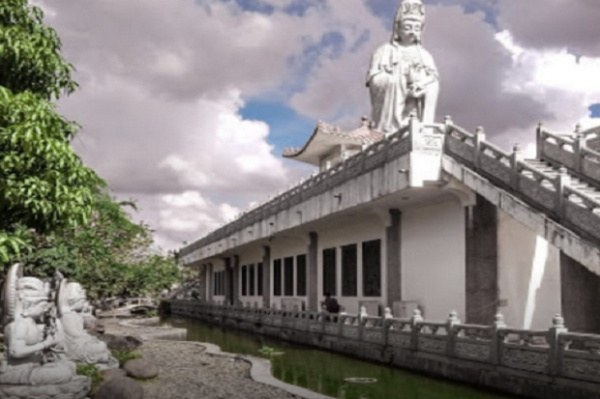 Patung Dewi Kwan Im Tertinggi di Asia Tenggara, Pesona Wisata Religi di Pematangsiantar