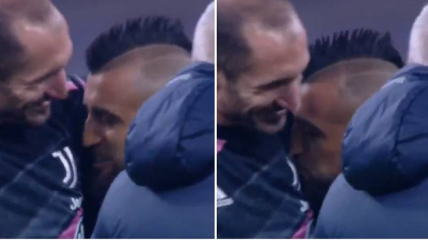 Bukan Tanda Masih Cinta Juventus, Ciuman Vidal Hanya untuk Chiellini