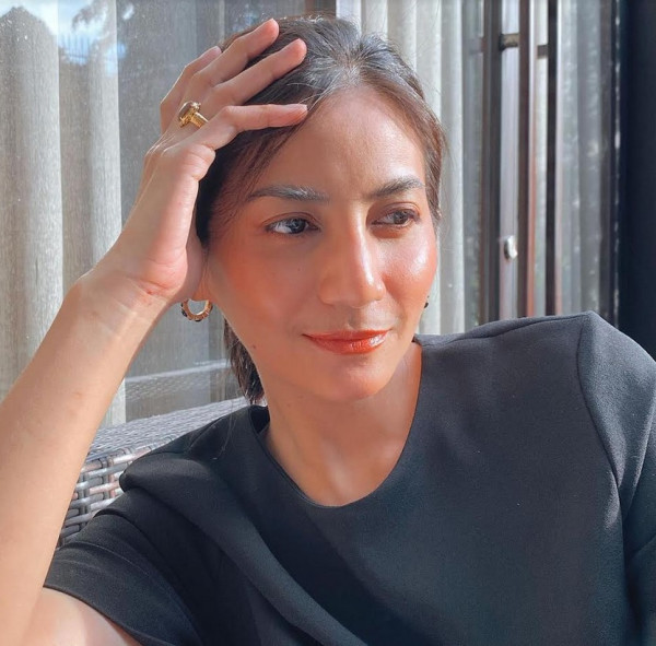 5 Foto Awet Muda Natasha Dewanti, Ibu Tiri Andin di Ikatan Cinta