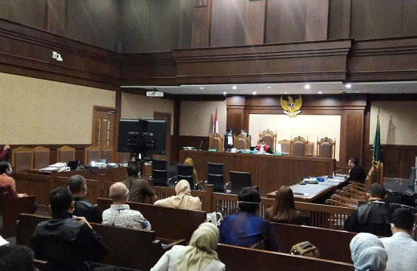 Orang Tua Pinangki Sirna Malasari Meninggal, Sidang Ditunda