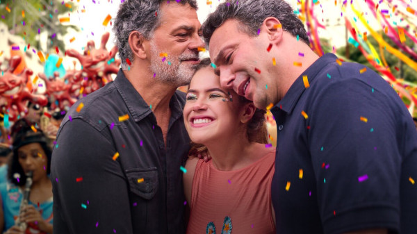 Film 'Double Dad', Kisah Komedi Mencari Ayah Biologis