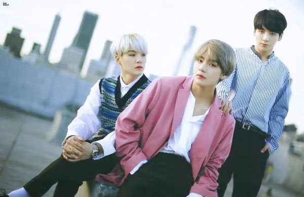 6 Hal dari V Live RM BTS: dari Skor Tes Bahasa Inggris, Rencana 2021, serta Para Member