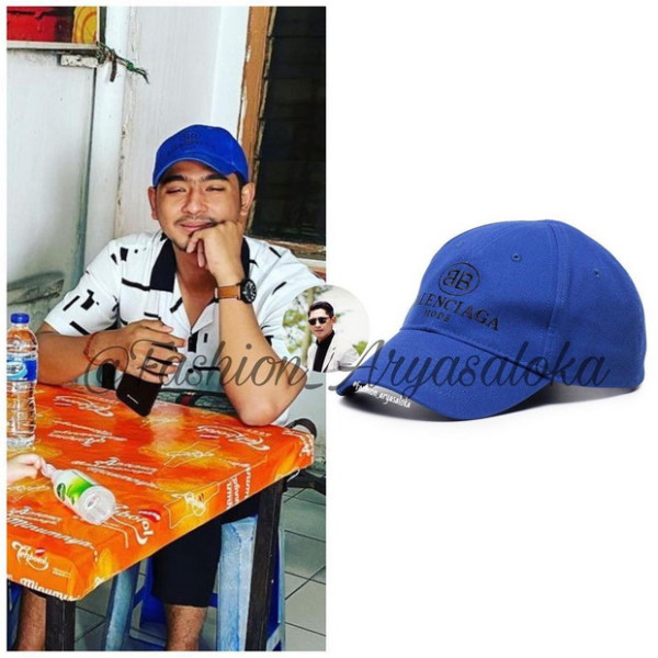 Intip Koleksi Topi dan Sandal Jepit Arya Saloka, Ada yang Harganya Rp12 Ribu Doang