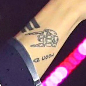 13 Tato Jungkook BTS dan Maknanya