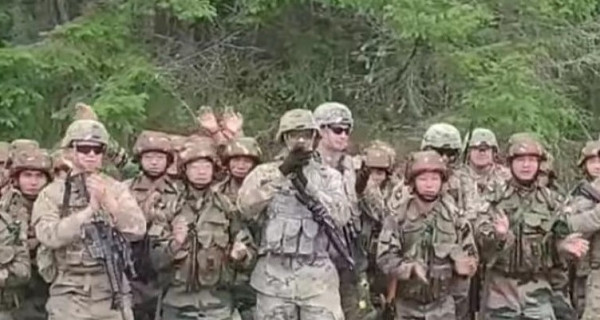 5 Yel-yel Unik Militer dan Kepolisian di Berbagai Negara