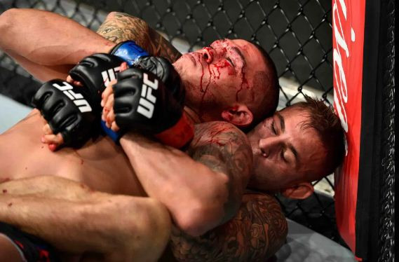 Kisah Dustin Poirier: Putus Sekolah, Dipenjara, Kerja di McD, Jawara UFC