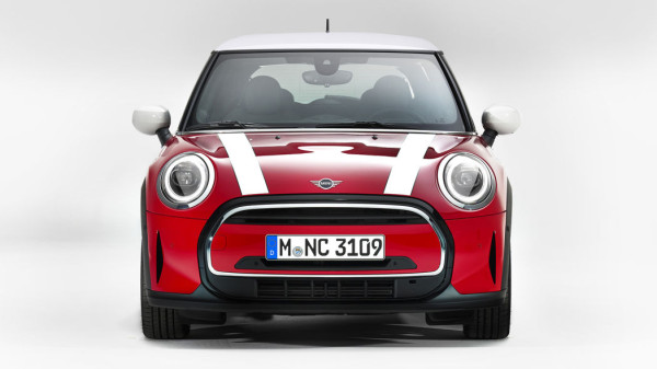 Hai Anak Muda Kaya, Cermati MINI Baru yang Makin Keren Ini!
