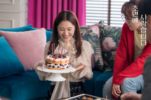 8 Kebiasaan yang Muncul saat Kamu Doyan Nonton Drama Korea
