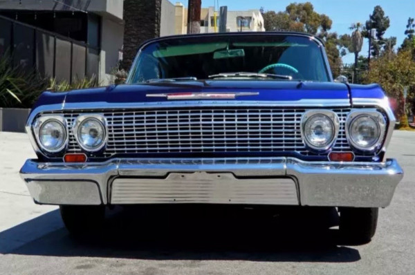 Chevy Impala Lansiran 1963 Milik Mendiang Kobe Bryant Dilelang, Harganya?