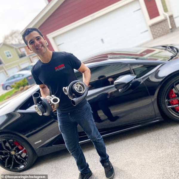 Unggah Video Bawa Lamborghini Super Kencang YouTuber Ditilang