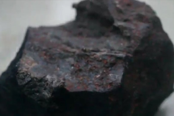Peneliti Itera: Meteor Benda yang Menimpa Rumah Warga di Lampung Tengah