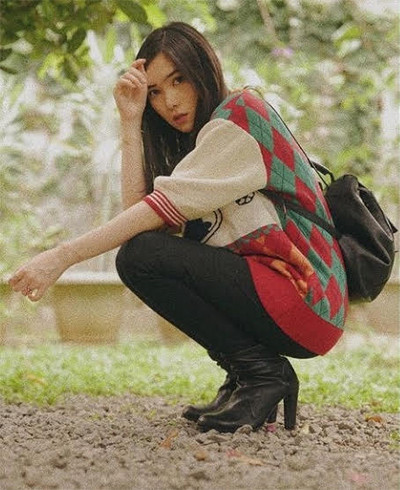 Tiru Gaya Empat Seleb Cantik Ini dengan Boots Stuart Weitzman