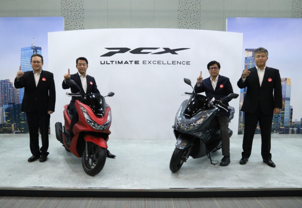 AHM Resmi Hadirkan All New Honda PCX Mesin Lebih Besar dari NMax