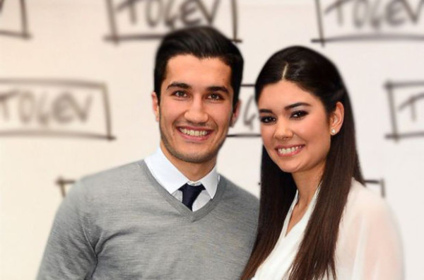 Perkenalkan, Ini 5 WAGs Pesepak Bola Muslim Paling Menawan