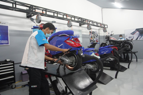 Gaia Moto Antasari, Ketika Piaggio, Vespa, Aprilia dan Moto Guzzi Berada di Satu Atap