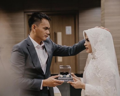 6 Foto-foto Cantik Ikke Nurjanah di Momen Pernikahan