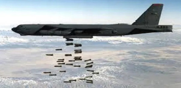 10 Eksperimen Militer yang Aneh, dari Bom Gay hingga Bom Super Busuk