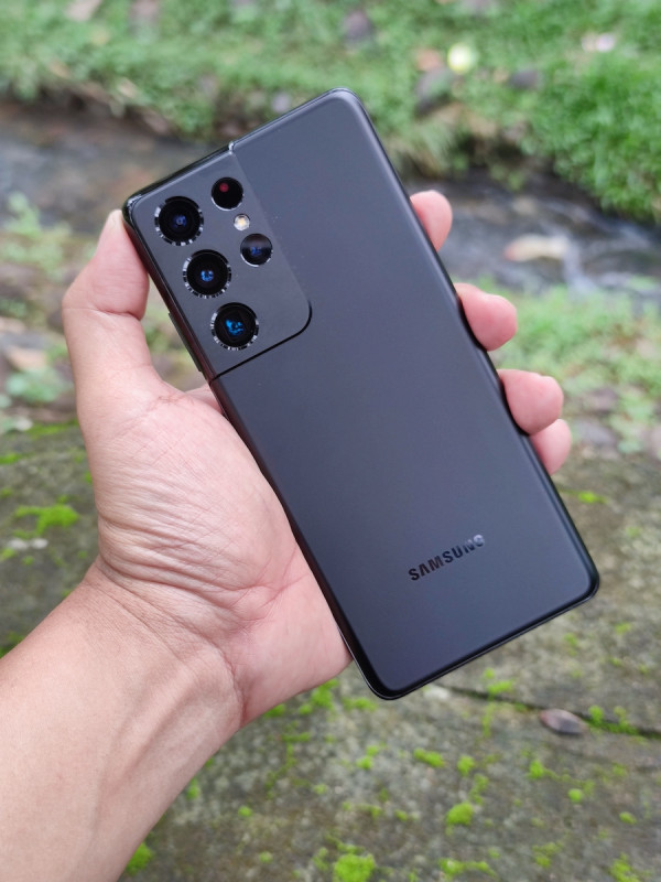 Samsung Galaxy S21 Ultra 5G Ternyata Jauh Lebih Hemat Baterai Dibanding iPhone 12 Pro Max