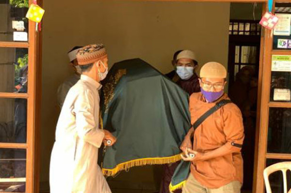 Ustaz Maaher Wafat, Dai di Indonesia Sampaikan Duka Cita