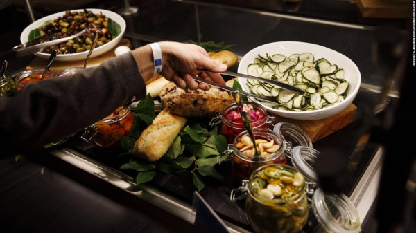 14 Fakta tentang Restoran All You Can Eat yang Mungkin Kamu Belum Tahu