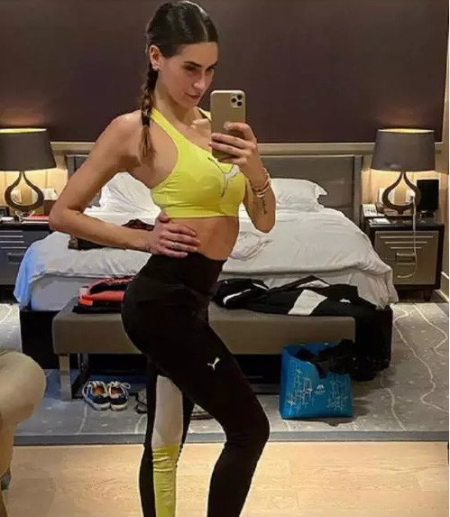 Wanita Cantik dan Bahenol Ini Enggak Tertarik Selingkuh dengan Ronaldo