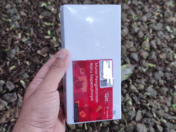 Unboxing, Harga, dan Spesifikasi Galaxy A02, Ponsel Sejutaan Berdesain Denim