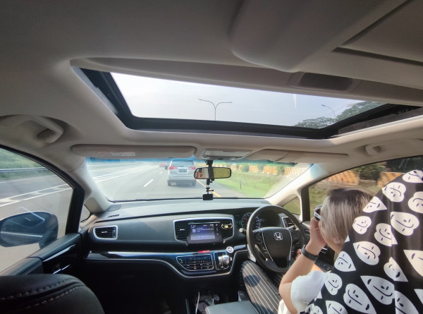 Honda Odyssey 2.4L Prestige, Mobil untuk Mereka yang Terlalu Cepat Sukses!