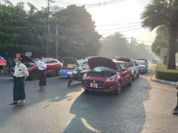Kecewa Kudeta, Aksi Demonstrasi Mobil Mogok Terjadi di Myanmar