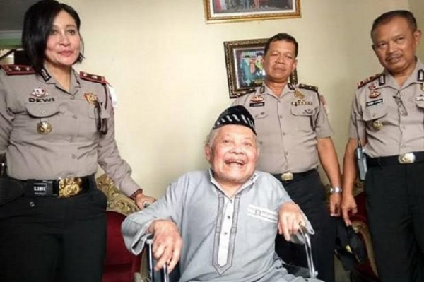 Gegara Sabu, Kapolsek Cantik Ini Ditahan Propam Polda Jabar, Ini Sosoknya