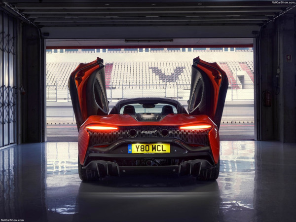 McLaren Artura, Mobil McLaren Pertama dengan Bantuan Berkendara